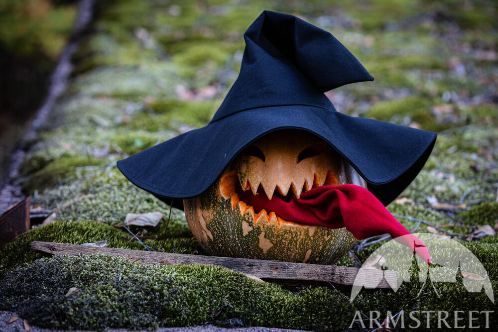 Couvre-chef de sorci&egrave;re