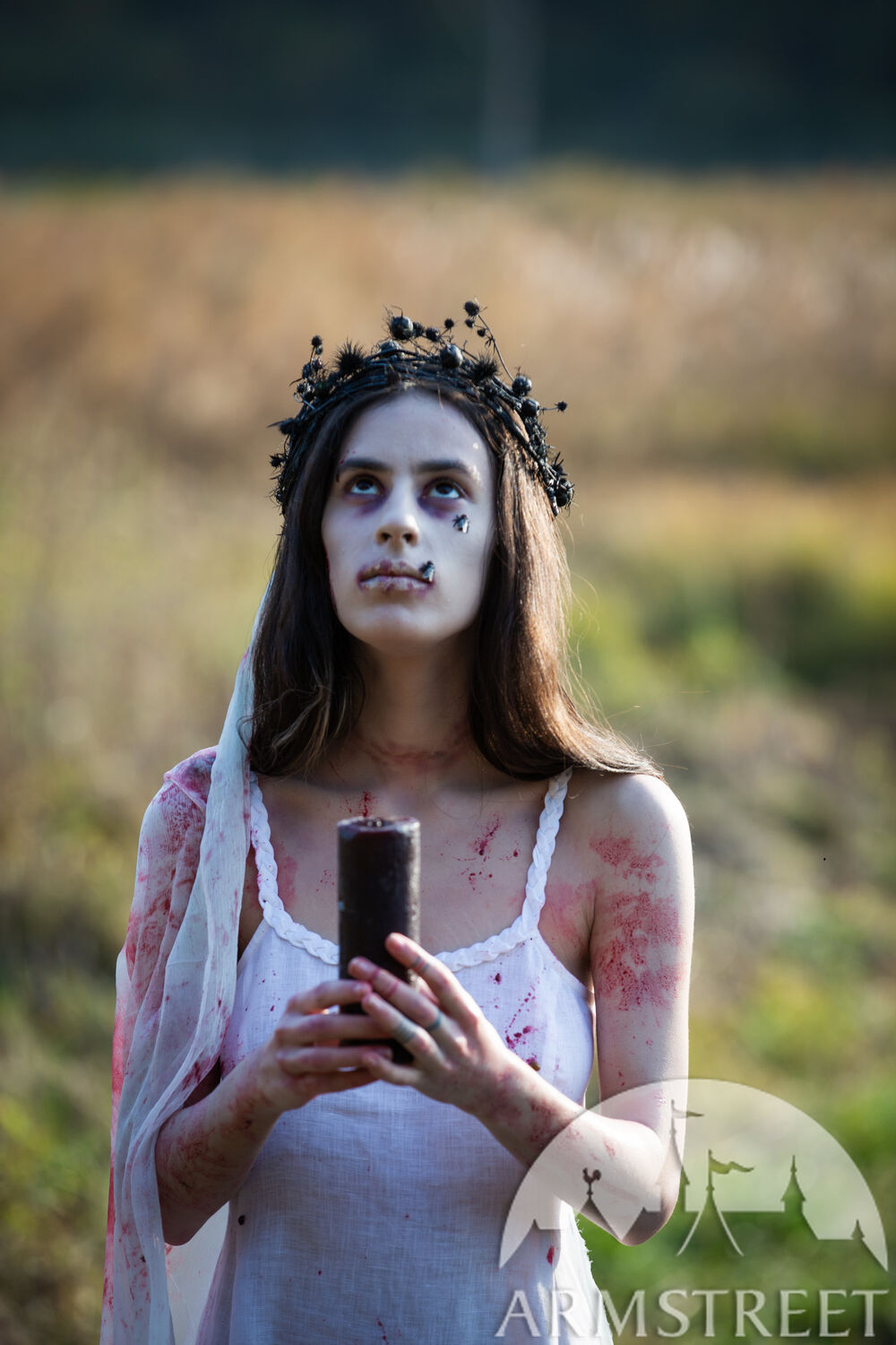 Robe sorci&egrave;re sanglante