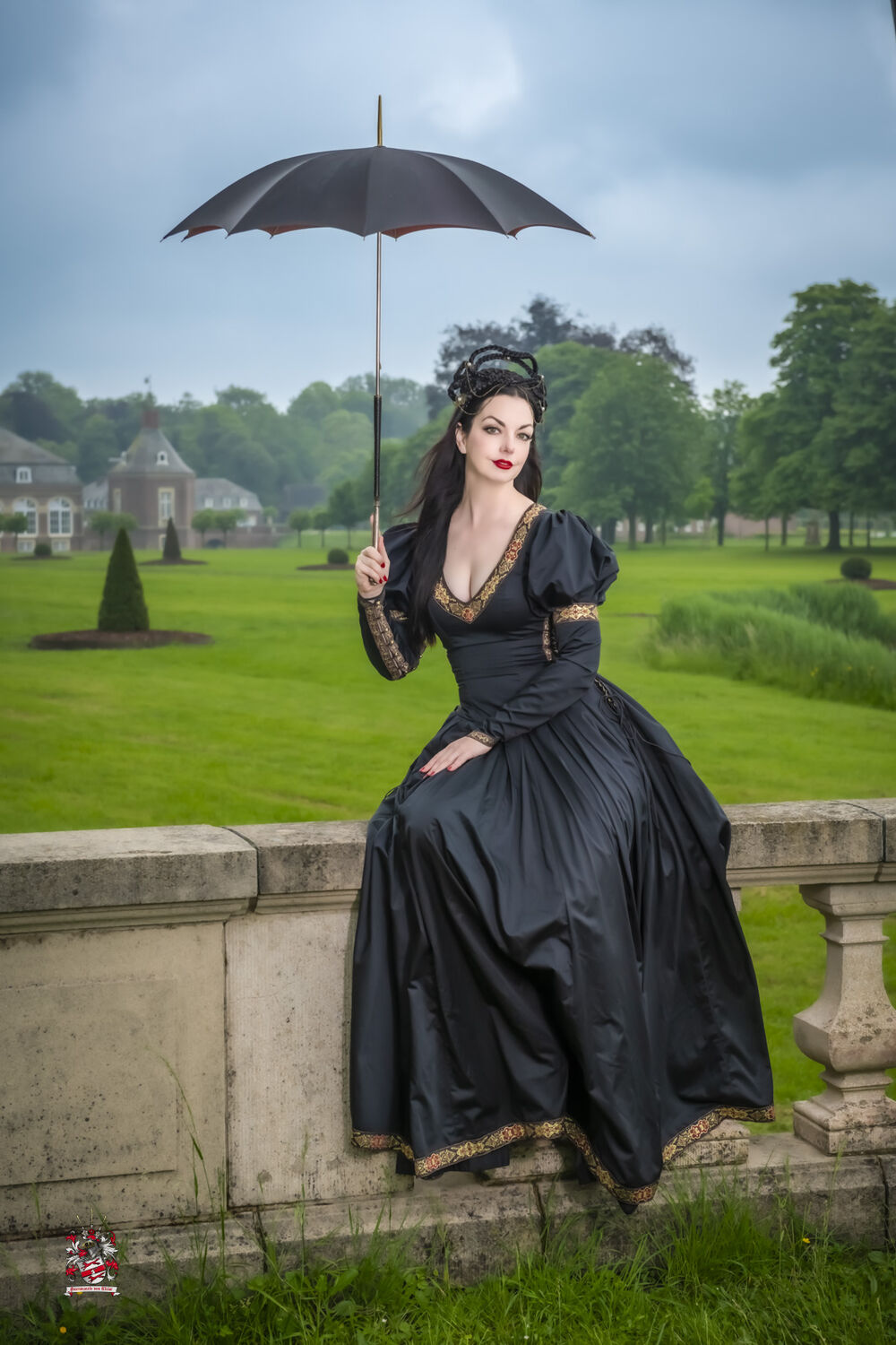 Robe de princesse noire avec passement exclusif Robe de princesse noble en coton noir avec passement exclusif