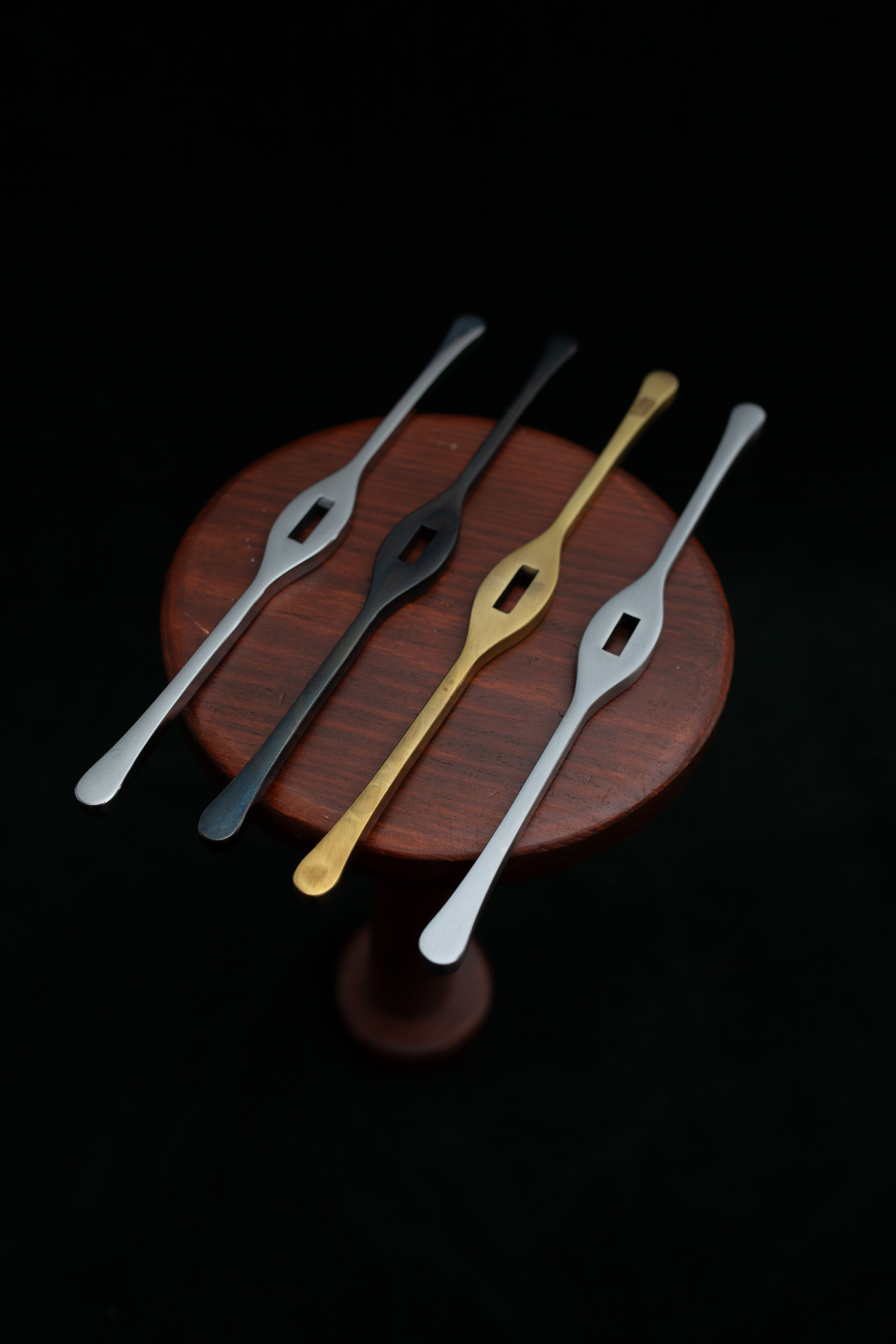 Gardes &eacute;troites